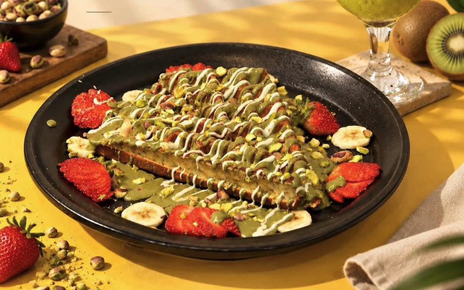 Pistachio crepe pancake with fruit